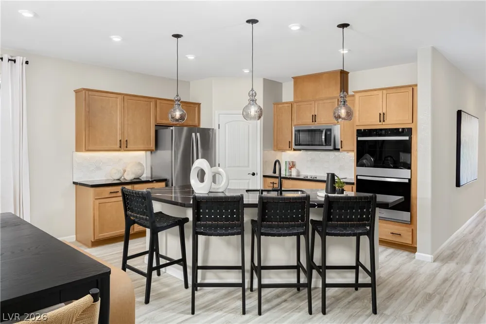 3927 Blooming Orange Avenue Las Vegas, NV 89141