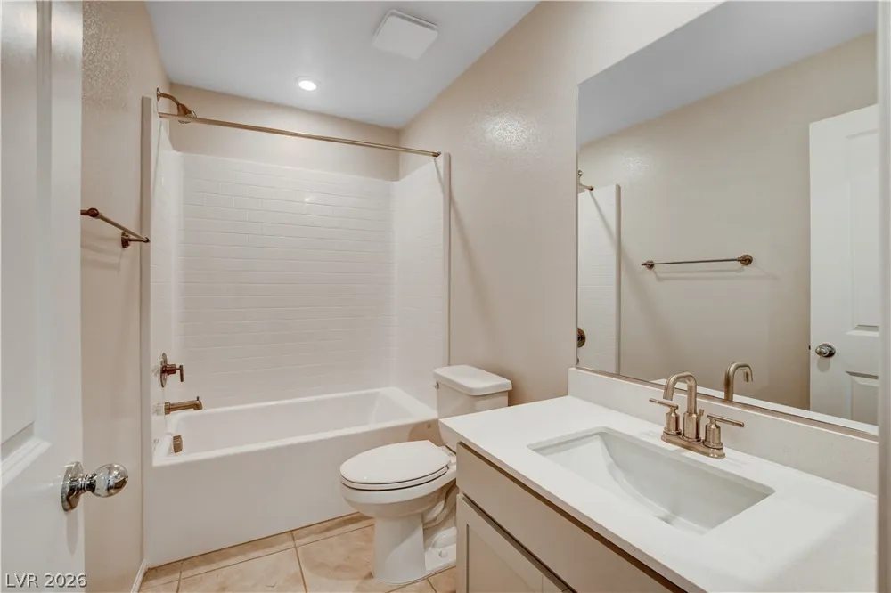 3927 Blooming Orange Avenue Las Vegas, NV 89141