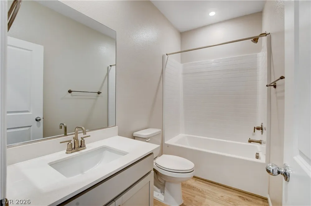 3927 Blooming Orange Avenue Las Vegas, NV 89141