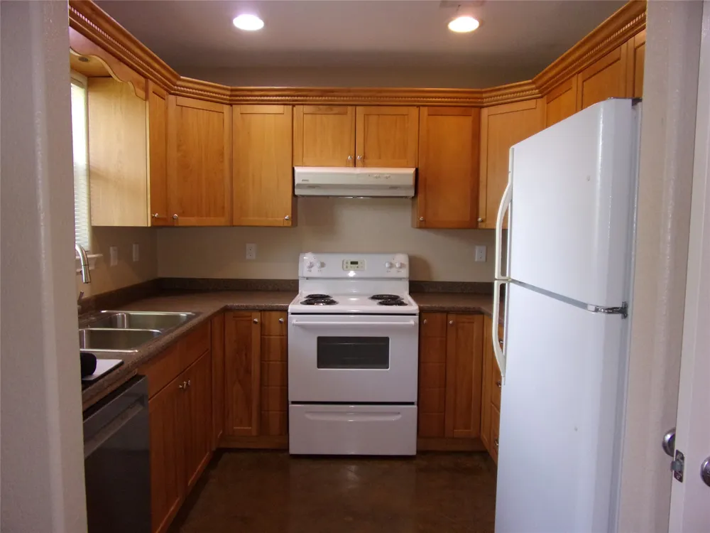 179 Two Friends Trail Johnson City, TX 78636