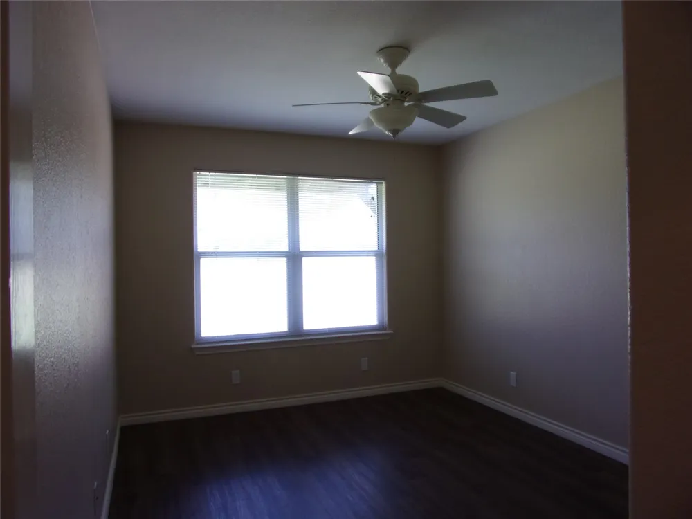 179 Two Friends Trail Johnson City, TX 78636
