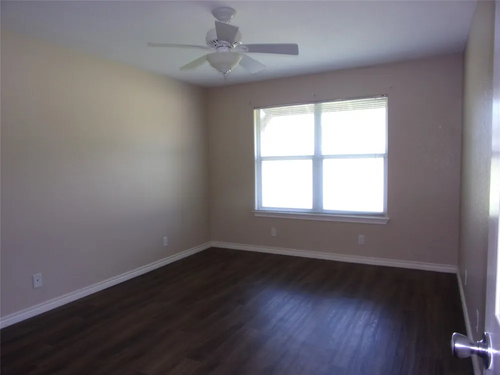 179 Two Friends Trail Johnson City, TX 78636