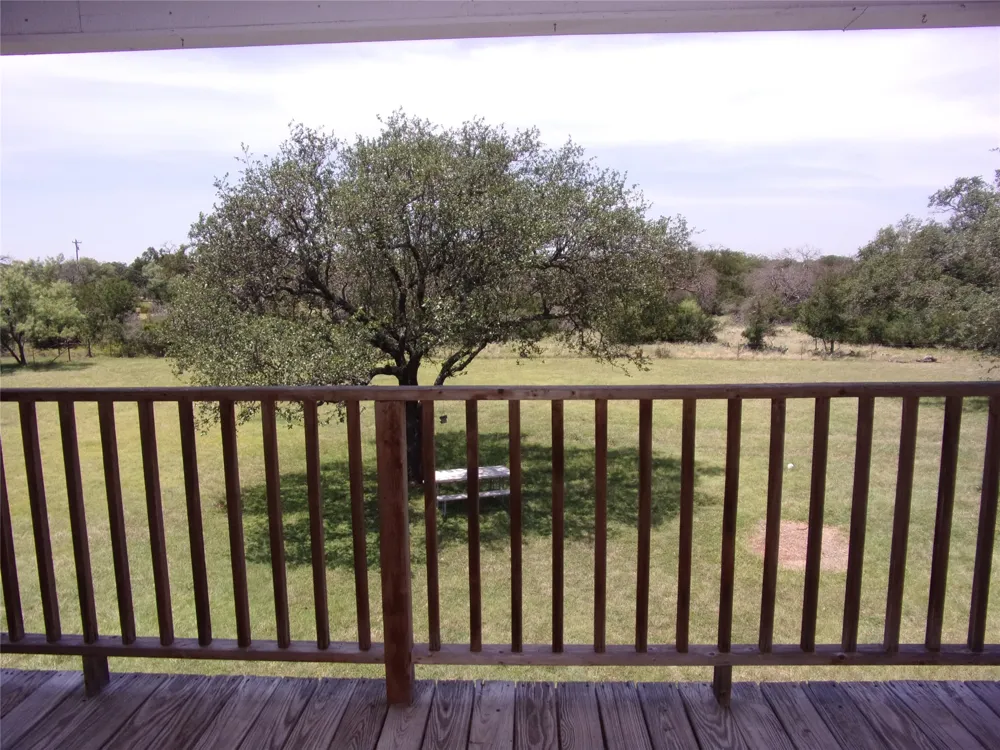 179 Two Friends Trail Johnson City, TX 78636