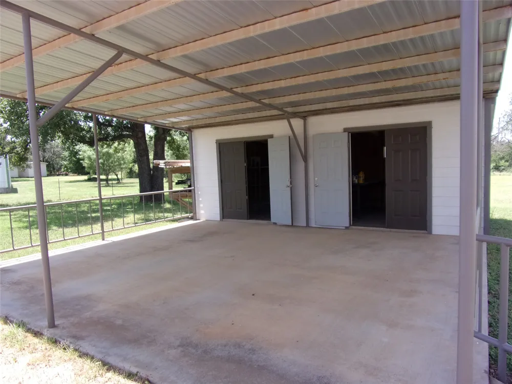 179 Two Friends Trail Johnson City, TX 78636
