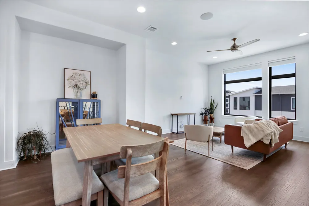 2050 Lohmans Spur Road #501 Lakeway, TX 78734