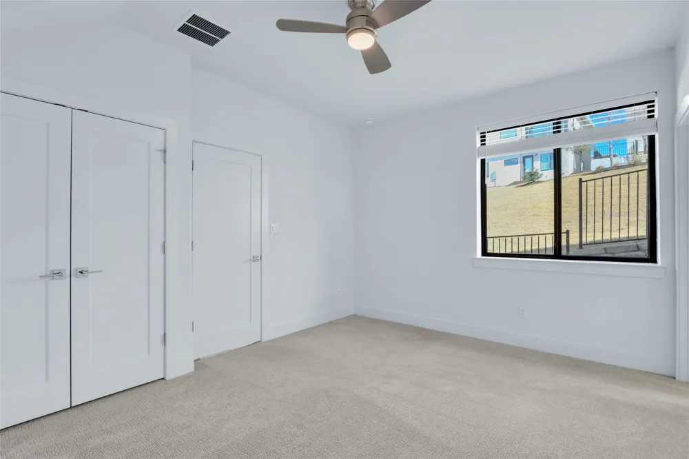 2050 Lohmans Spur Road #501 Lakeway, TX 78734