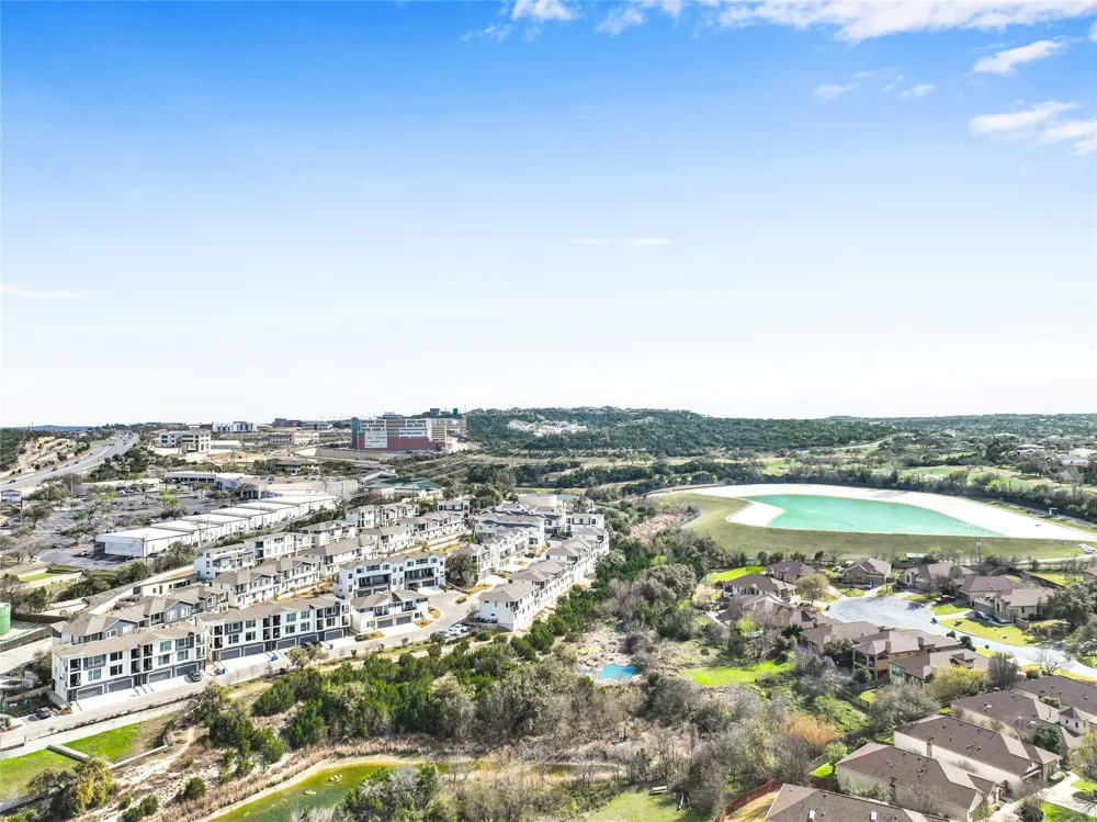 2050 Lohmans Spur Road #501 Lakeway, TX 78734