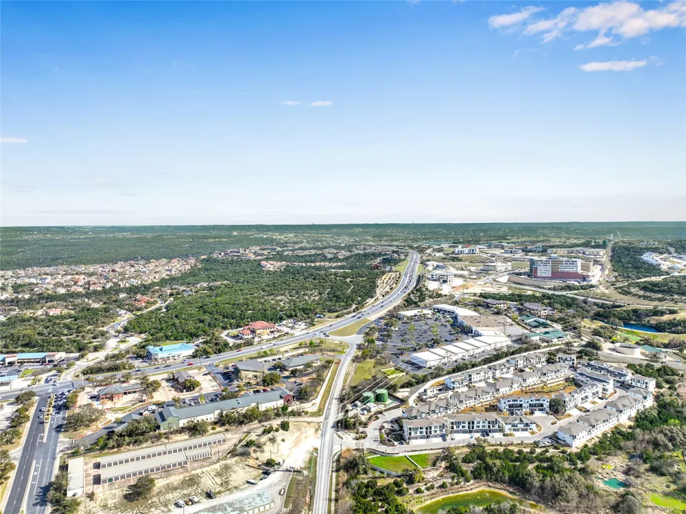 2050 Lohmans Spur Road #501 Lakeway, TX 78734
