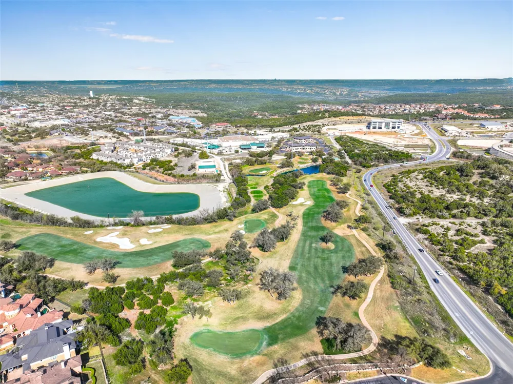 2050 Lohmans Spur Road #501 Lakeway, TX 78734
