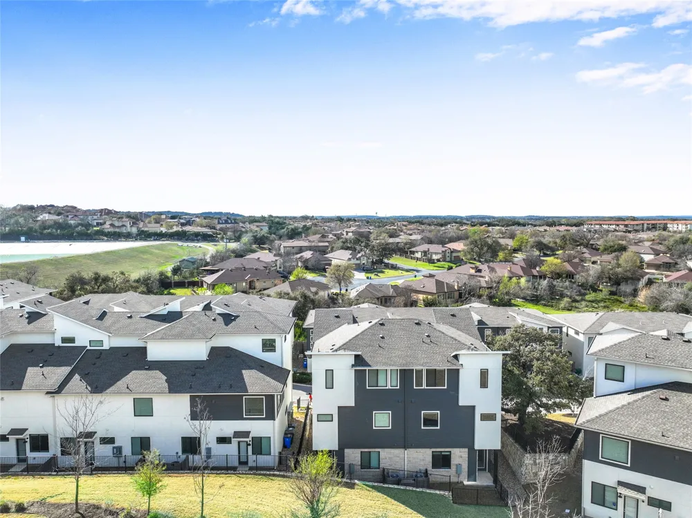 2050 Lohmans Spur Road #501 Lakeway, TX 78734