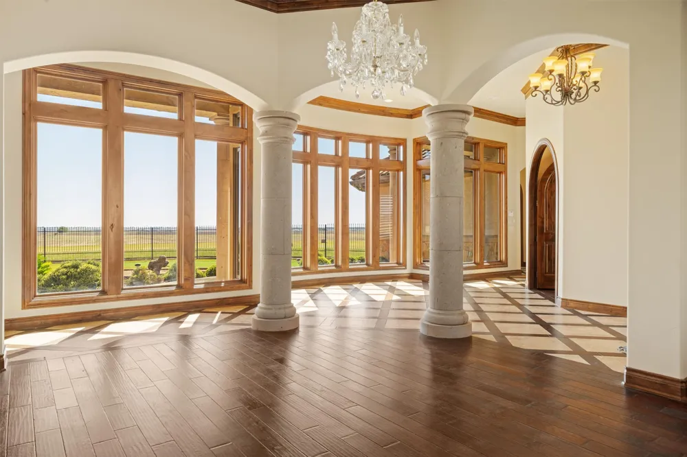 14502 Lund Carlson Road Coupland, TX 78615