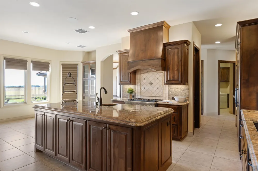 14502 Lund Carlson Road Coupland, TX 78615