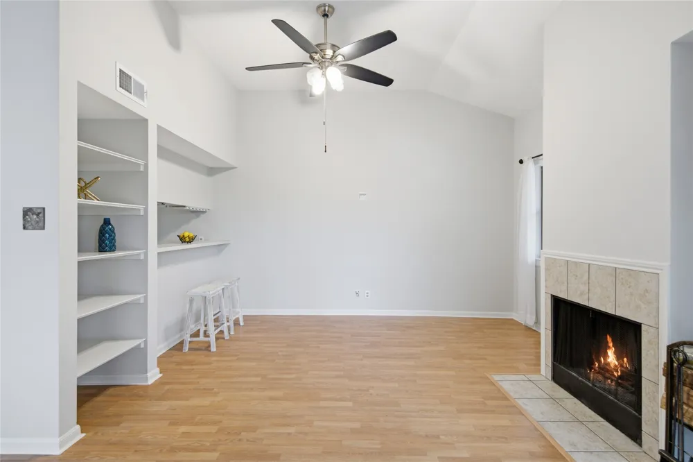 9226 Jollyville Road #222 Austin, TX 78759