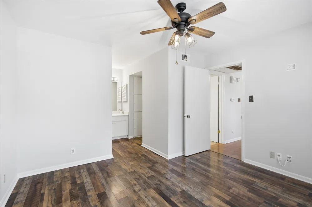 9226 Jollyville Road #222 Austin, TX 78759