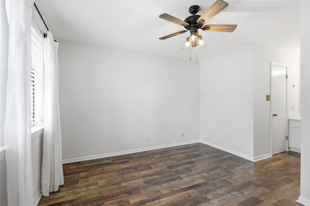 9226 Jollyville Road #222 Austin, TX 78759
