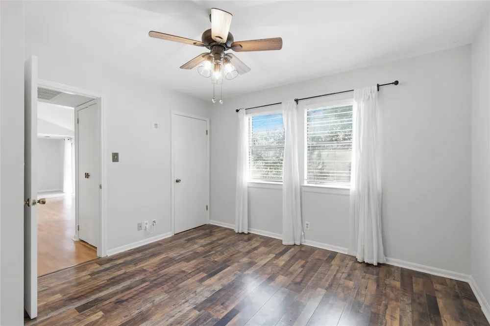 9226 Jollyville Road #222 Austin, TX 78759