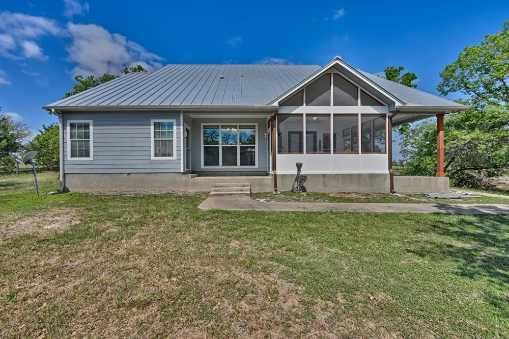 350 Owl Creek Road Giddings, TX 78942