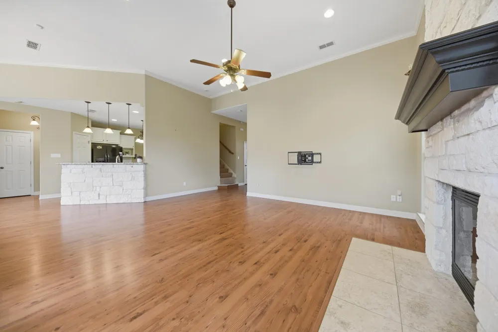 350 Owl Creek Road Giddings, TX 78942