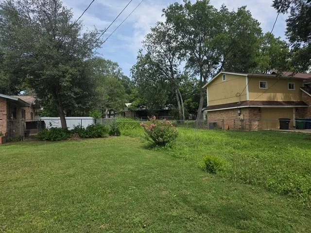 4004 Meeks Avenue San Antonio, TX 78210