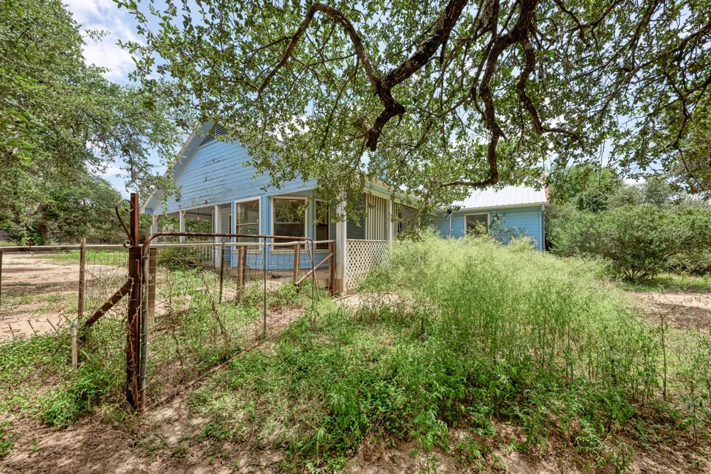 17505 Hamilton Pool Road Austin, TX 78738