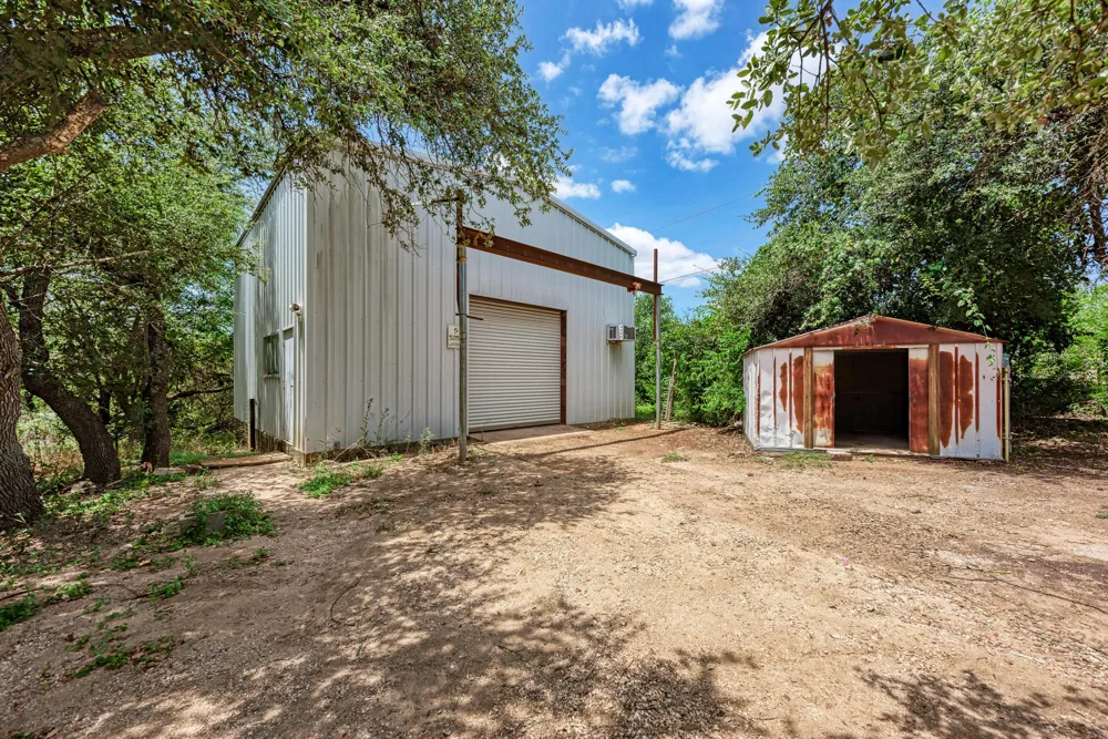 17505 Hamilton Pool Road Austin, TX 78738