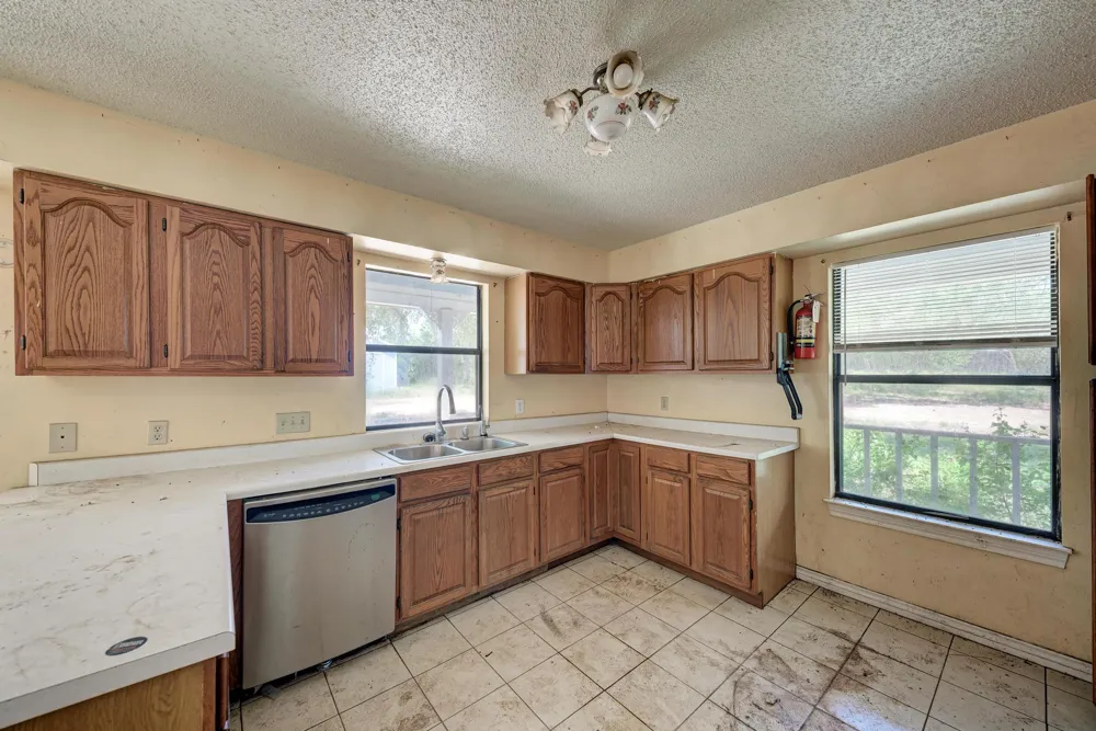 17505 Hamilton Pool Road Austin, TX 78738