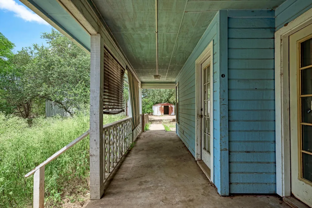 17505 Hamilton Pool Road Austin, TX 78738