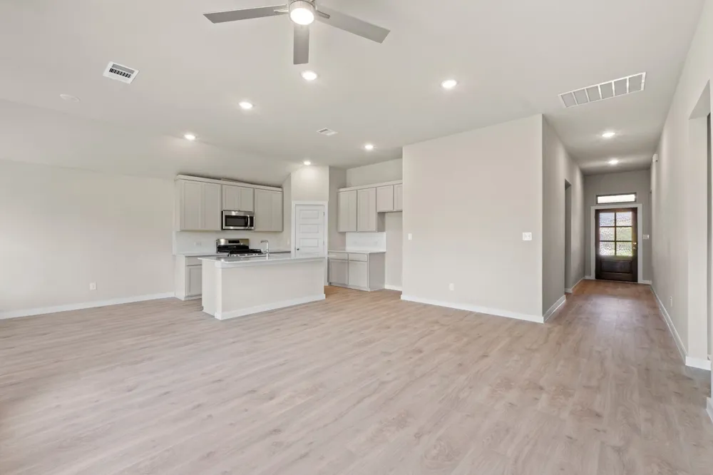 102 Melrose Street Hutto, TX 78634