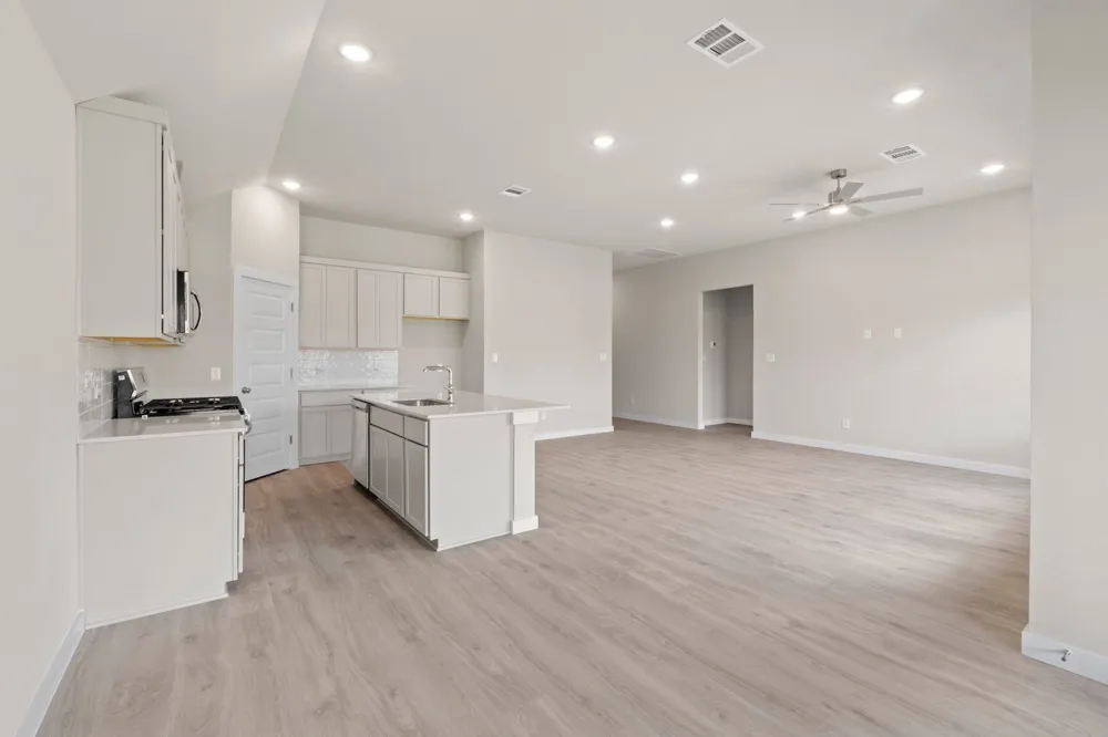 102 Melrose Street Hutto, TX 78634