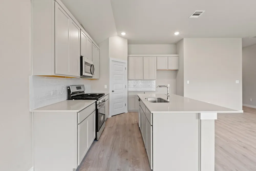 102 Melrose Street Hutto, TX 78634
