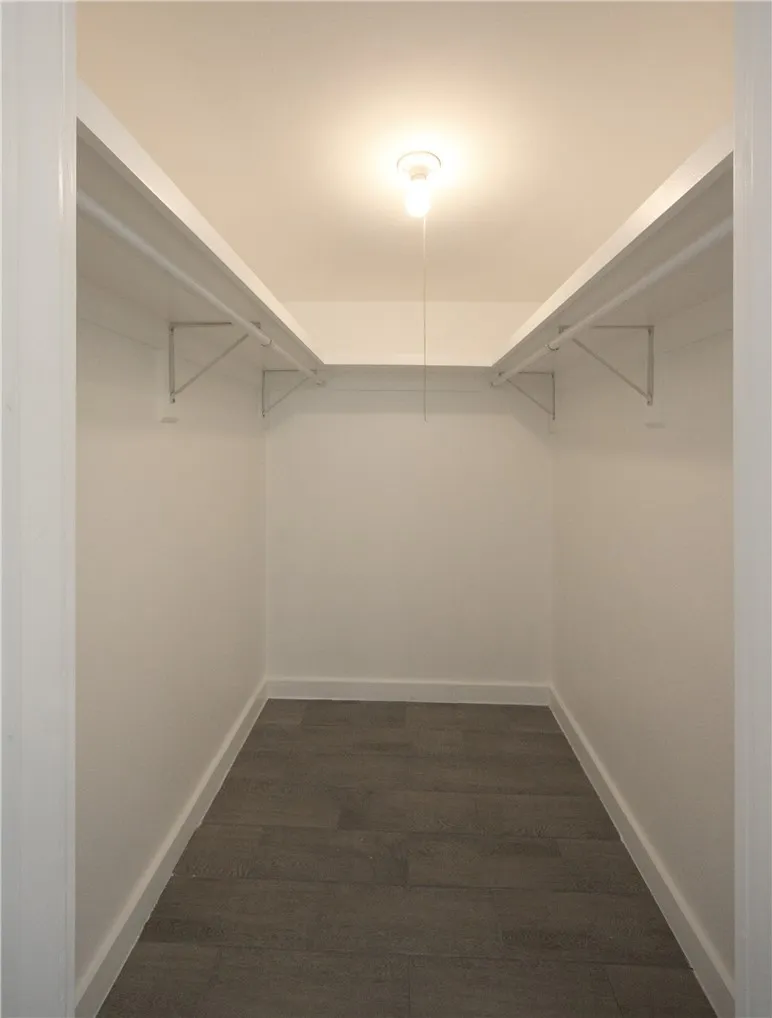 1600 West Avenue #17 Austin, TX 78701