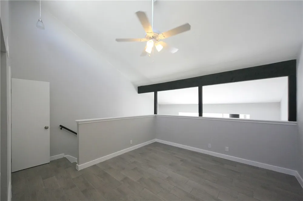 1600 West Avenue #17 Austin, TX 78701