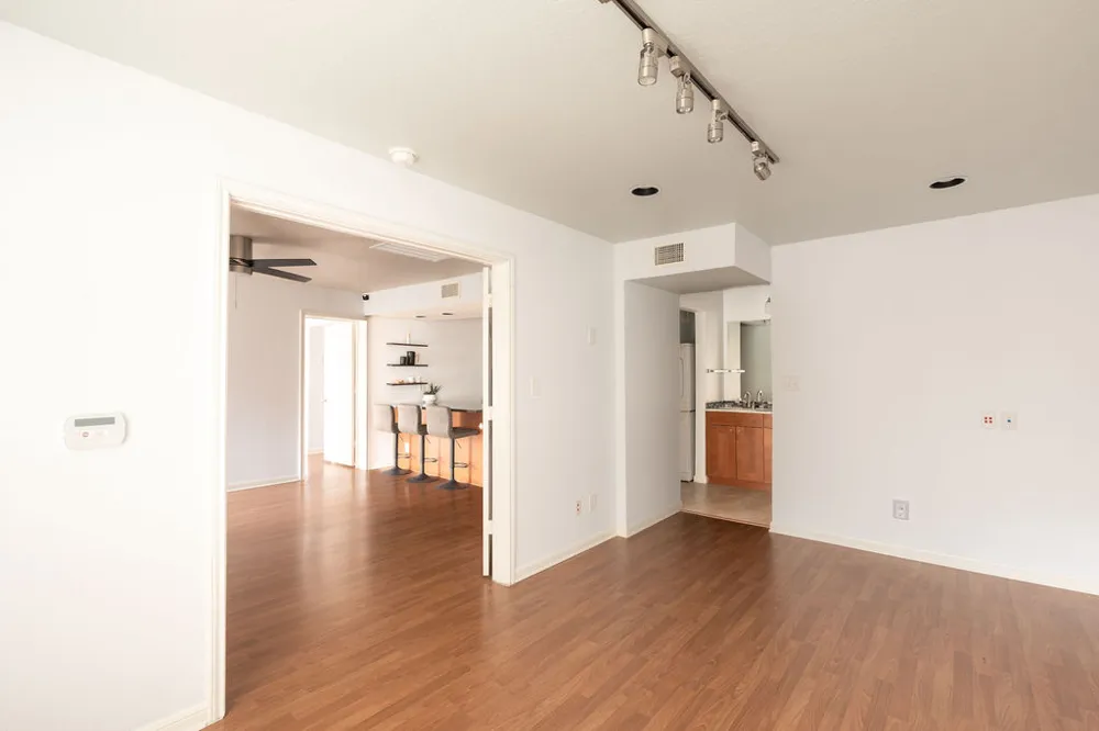 7685 Northcross Drive #628 Austin, TX 78757