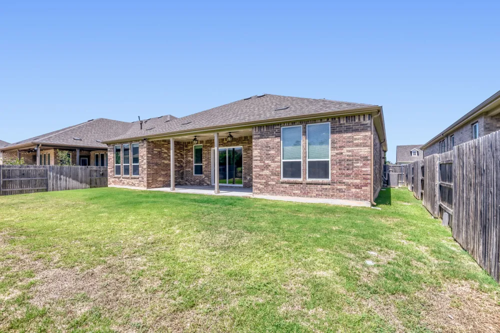 137 Climbing Rock Loop Dripping Springs, TX 78620