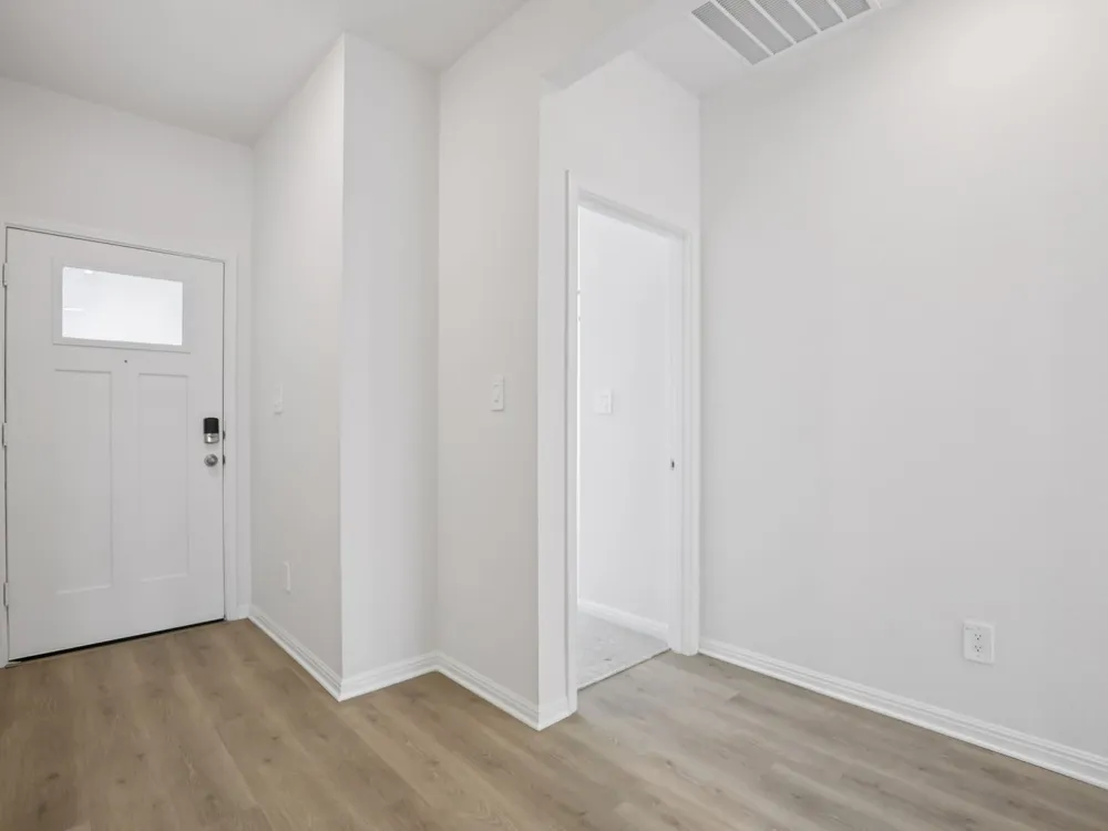 801 Universal Drive Hutto, TX 78634