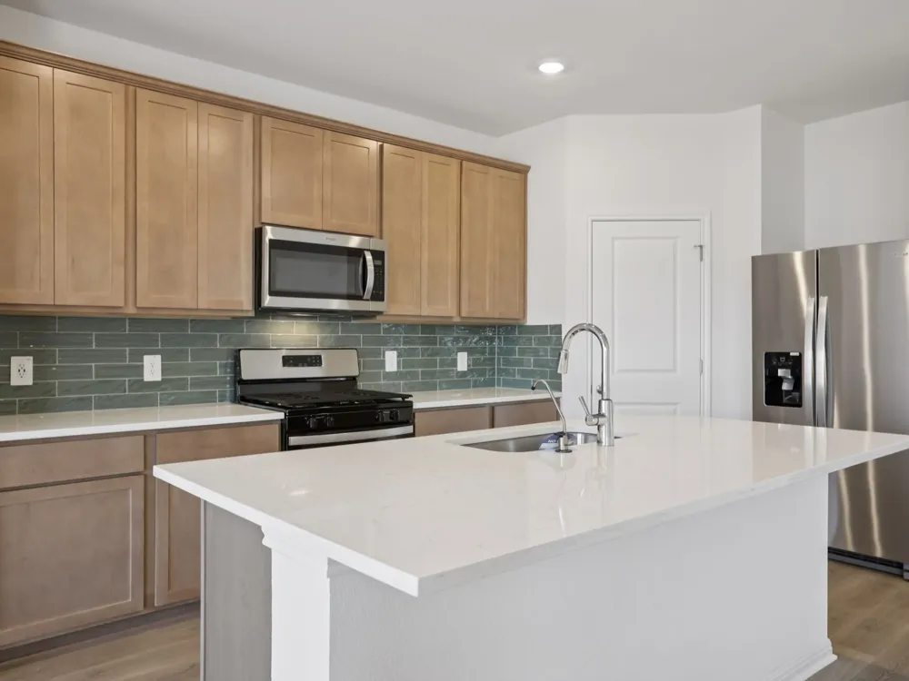 801 Universal Drive Hutto, TX 78634