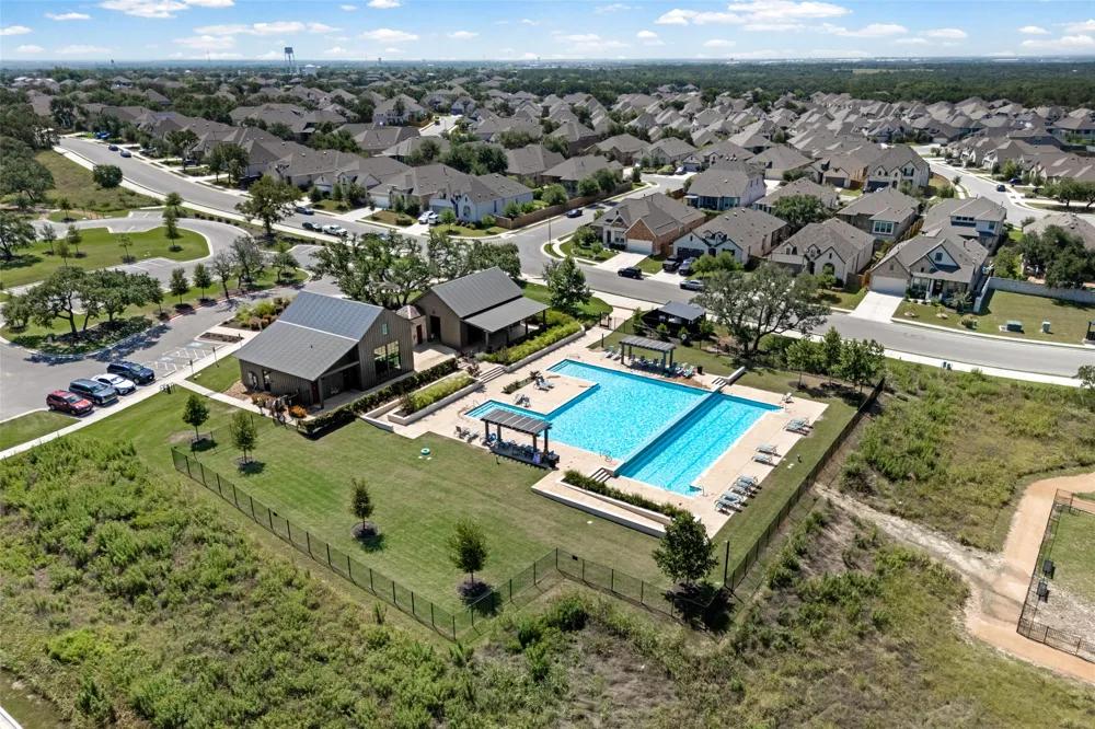 619 Painted Creek Way Kyle, TX 78640