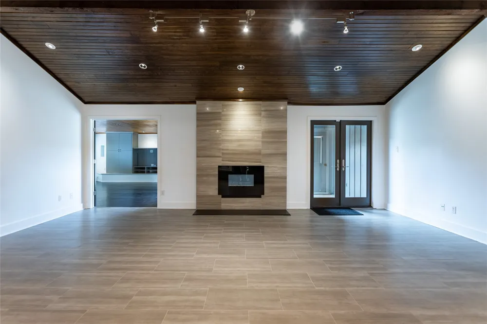712 Squaw Creek Road Willow Park, TX 76087