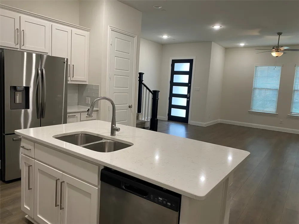 1919 Diyaa Court Farmers Branch, TX 75234