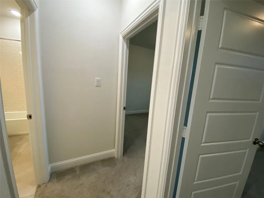 1919 Diyaa Court Farmers Branch, TX 75234