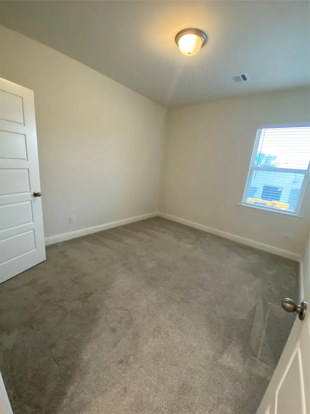 1919 Diyaa Court Farmers Branch, TX 75234