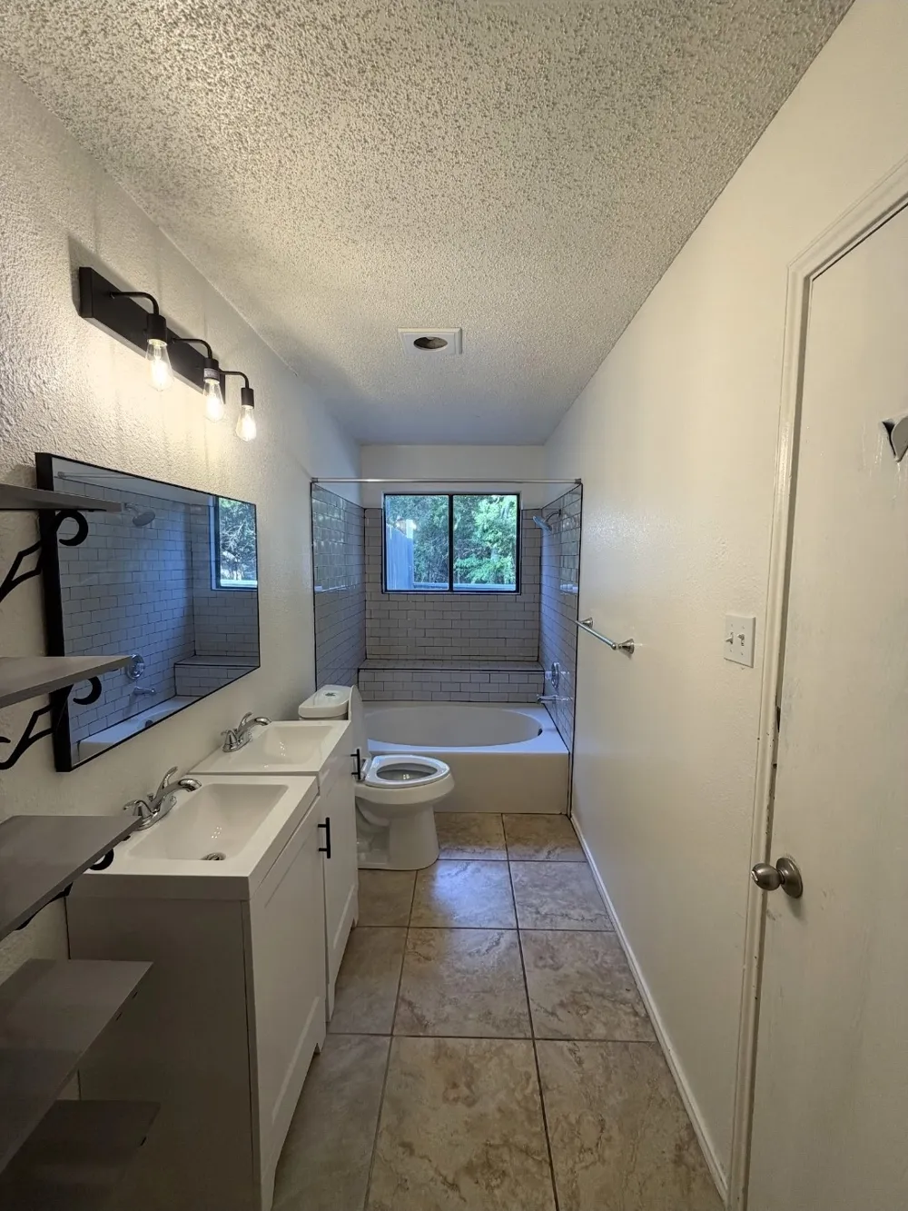 12021 Shady Springs Road Austin, TX 78758