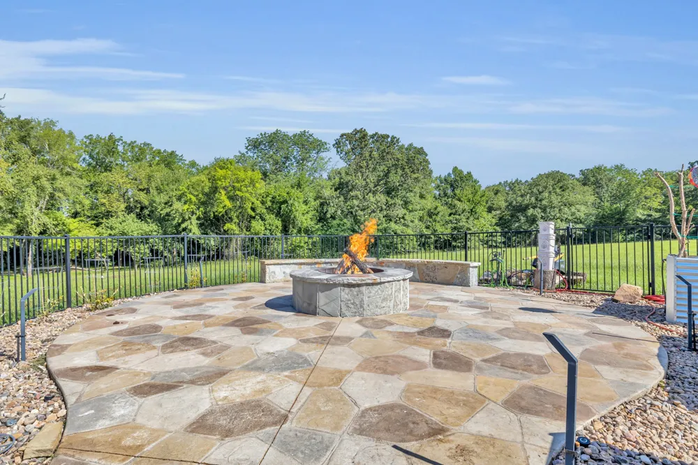 365 County Road 1534 Alba, TX 75410