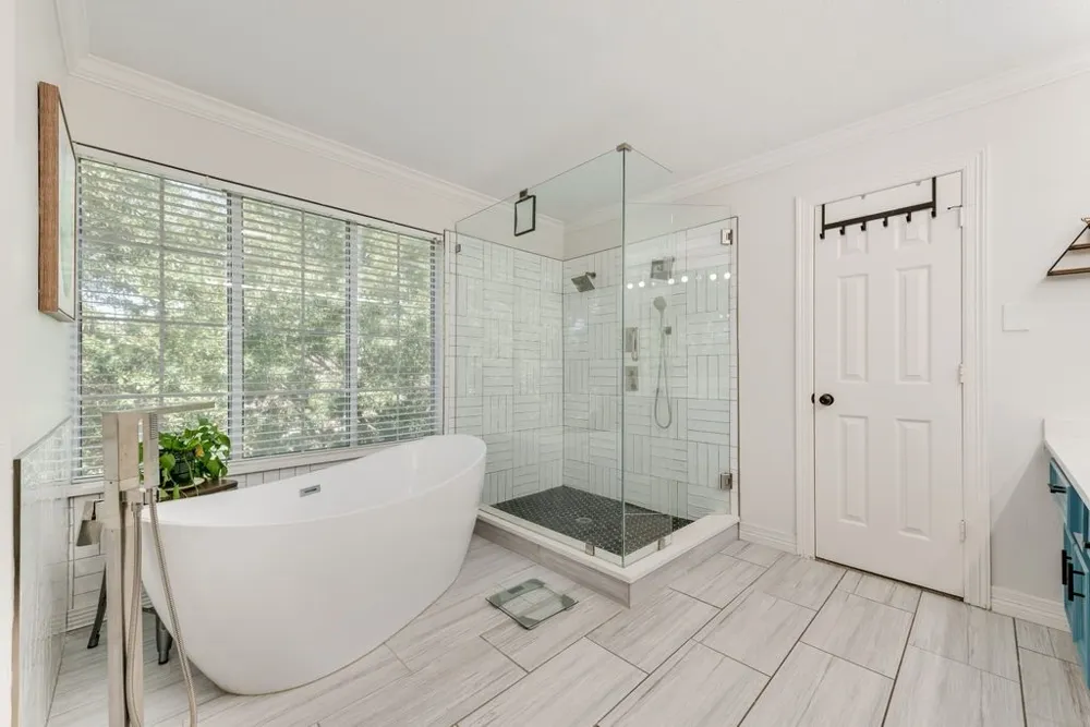 7713 Pine Street Irving, TX 75063