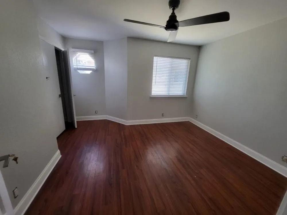724 S Welch Street #4 Denton, TX 76201