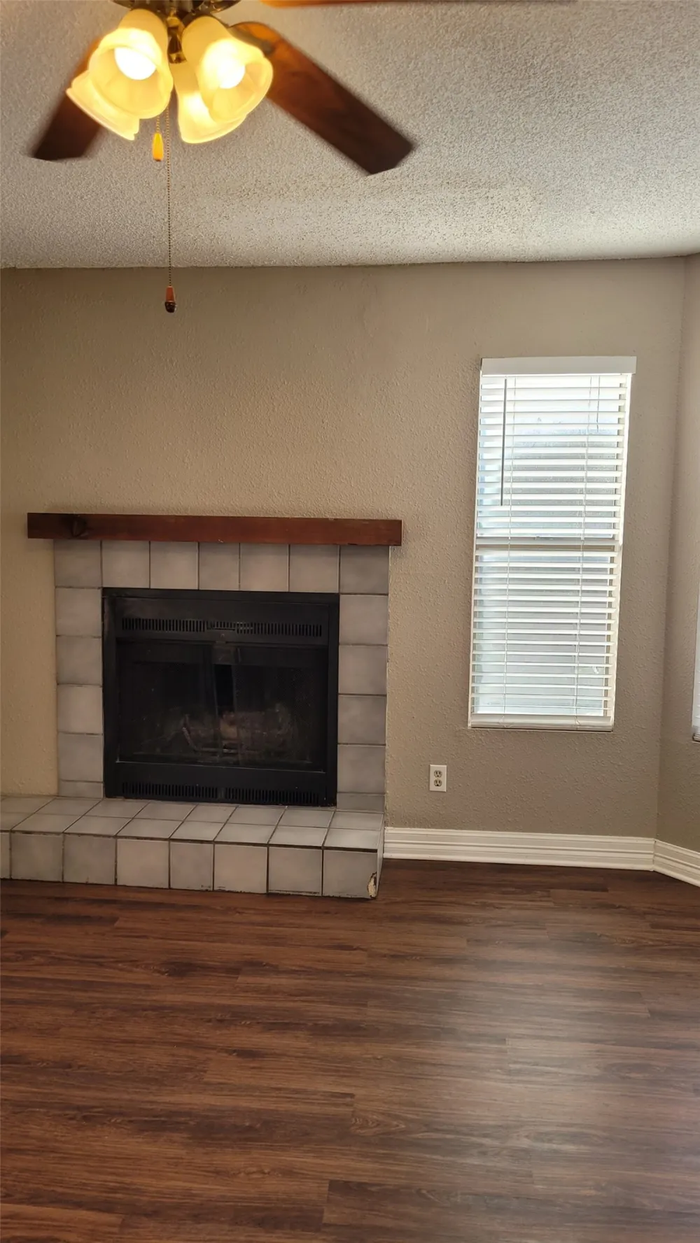 8804 Schick Road #C Austin, TX 78729