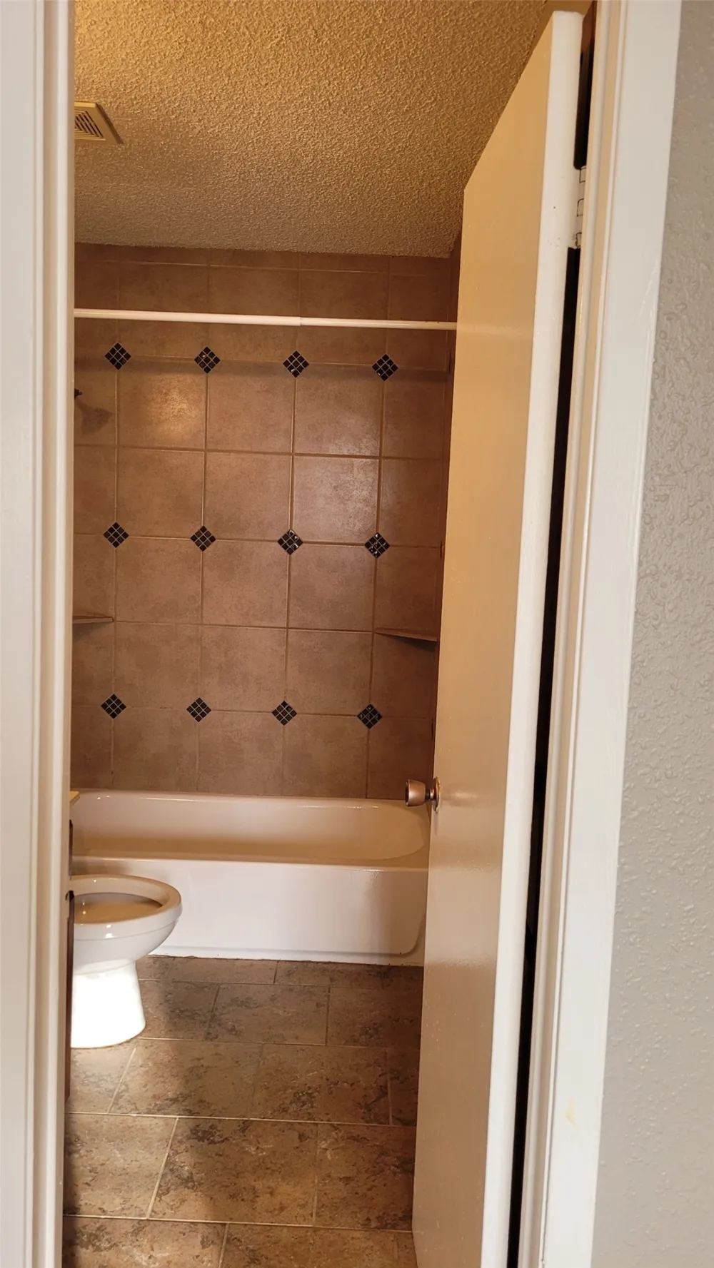 8804 Schick Road #C Austin, TX 78729