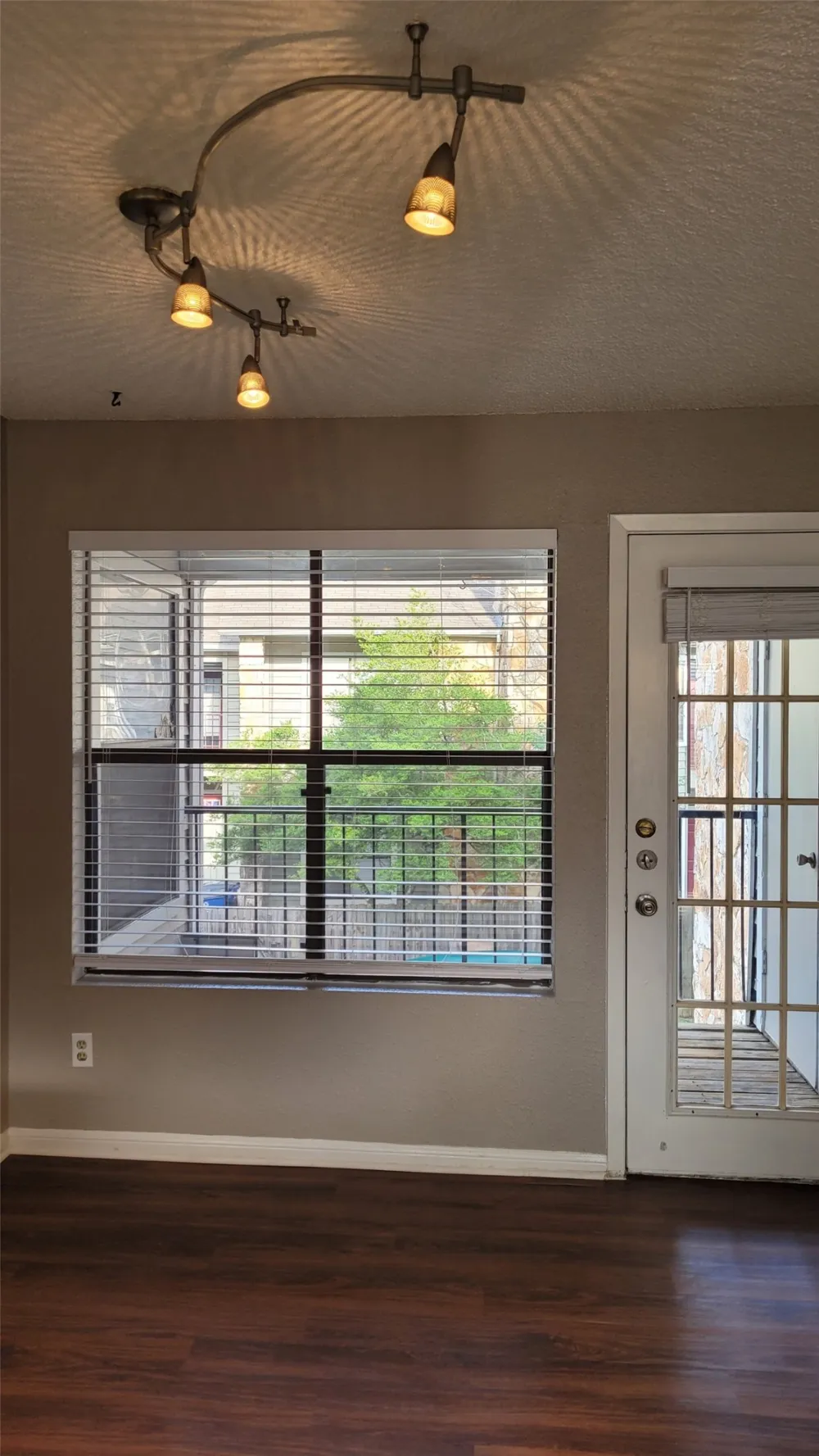8804 Schick Road #C Austin, TX 78729