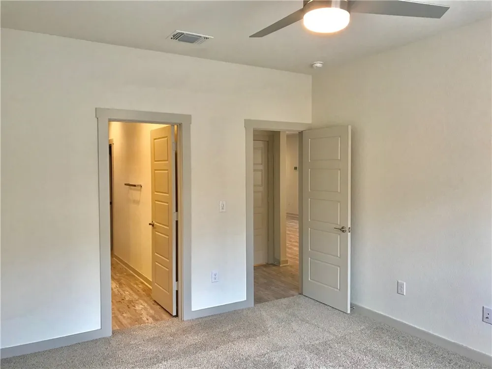 10408 Fulton Avenue Austin, TX 78754