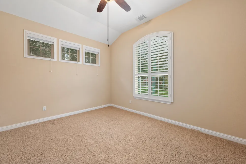 4917 Pyrenees Pass Bee Cave, TX 78738
